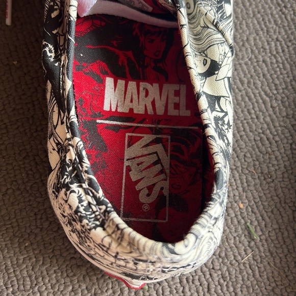 Marvel vans - Picture 2 of 3